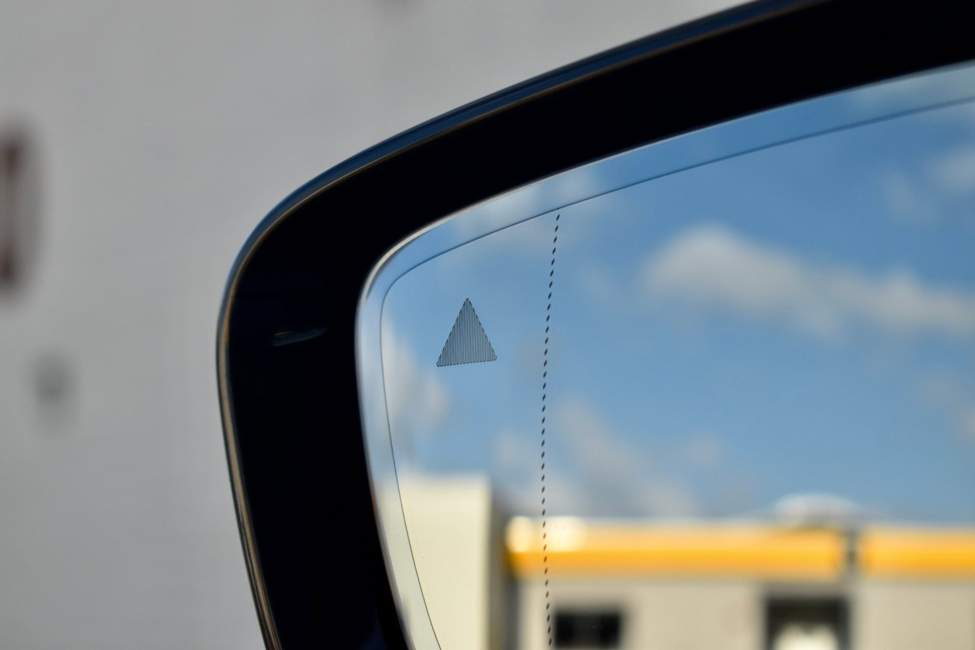 54409705-43.jpg